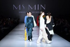 Ms MIN's 2019 Spring/Summer collection: https://bit.ly/2Q64i8l